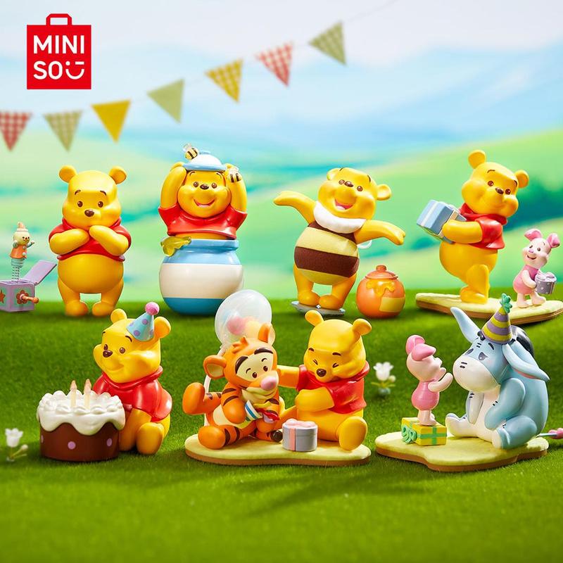 Disney Winnie the Pooh Old Friends Party Series, Blind Box, Mystery Box