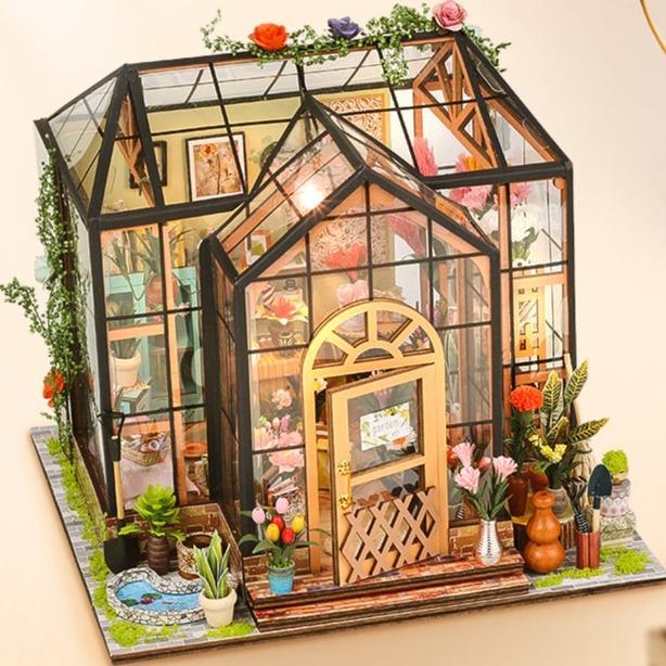 The Missing Piece DIY Miniature Dollhouse Jenny Green House