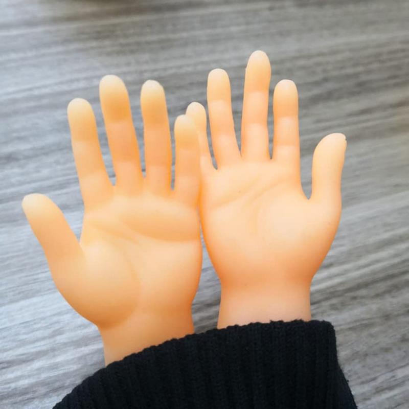 30 Pack Tiny Finger Hands Mini Rubber Finger Puppets, Miniature Small Hands Ealistic Cute Little Hand Finger for Gifts Puppet Show Prank Gag Performance Party Favors