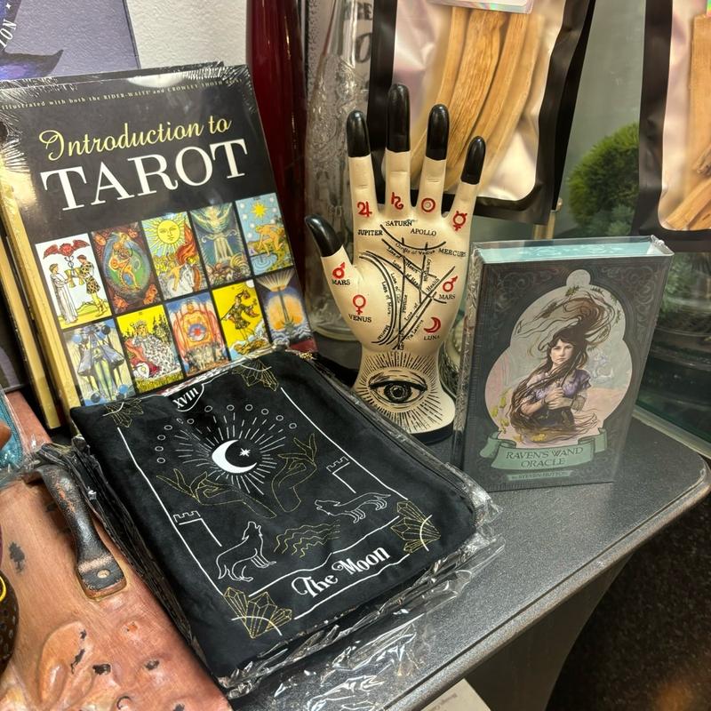 Date Night With a Tarot or Oracle Card Deck -  Date Youself With Tarot or Oracle Deck