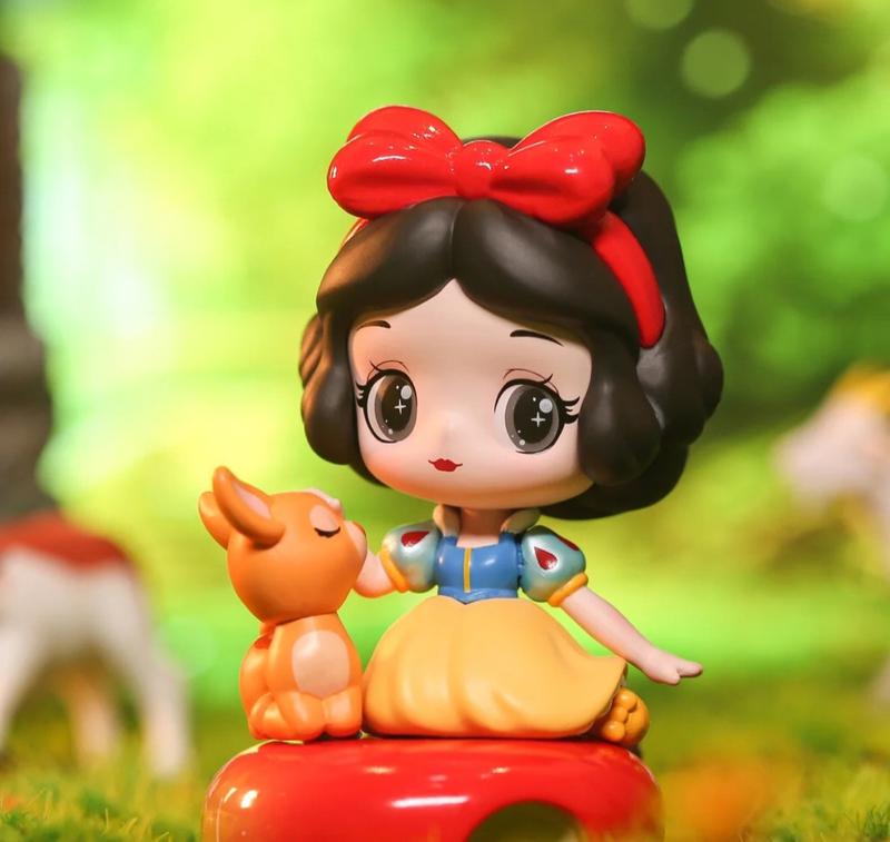 [Holiday Special]Miniso Disney Series-Disney’s Princess Paradise: A Fairytale Village Collection