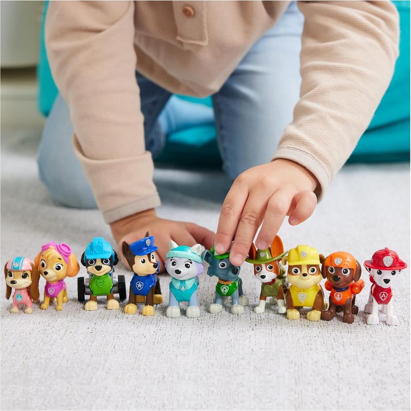 PAW Patrol 10th Anniversary All Paws On Deck Toy Figures Gift Pack with 10 Collectible Action Figures for Kids Ages 3 and Up