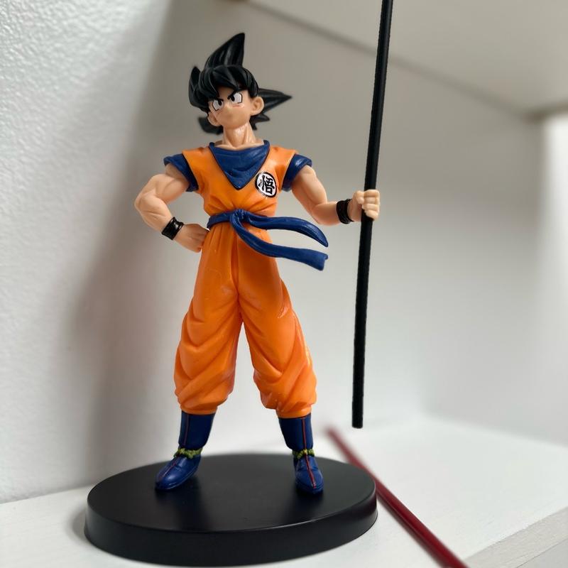 22cm Son Goku Super Saiyan Figurine Anime Dragon Ball