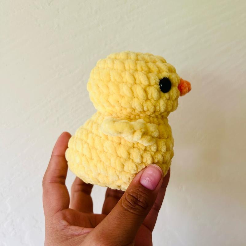 Adorable Crochet Yellow Duckling - Perfect for Room Decor