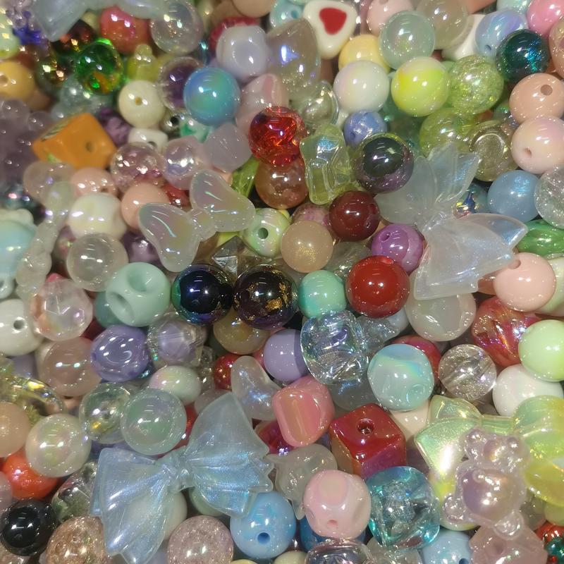 [DIY BEADS]-Super Acrylic Large Mixed Beads. 4oz. a DIY bead newbie essential. (One or two beads will have scratches, please don't buy if you mind)