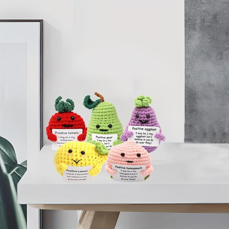 Cute Fruit Shaped Crochet Kit, 5 Counts set Emotional Support Fruit Gift with Positive Affirmation Card, Fun Stress Relieving Toys for Women & Student