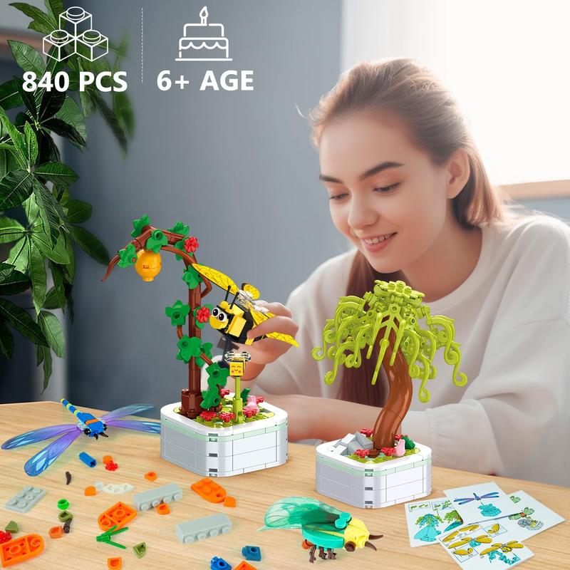 HOGOKIDS Insect Collection Building Set - 4 Packs Bug Building Toys, 830PCS