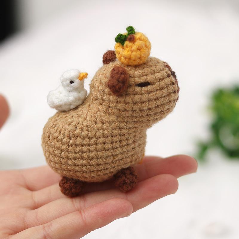 Cute Capybara Design Crochet Kit, 1 Set DIY Handmade Knitting Kit with Accessories, Knitting Supplies for Home Decor